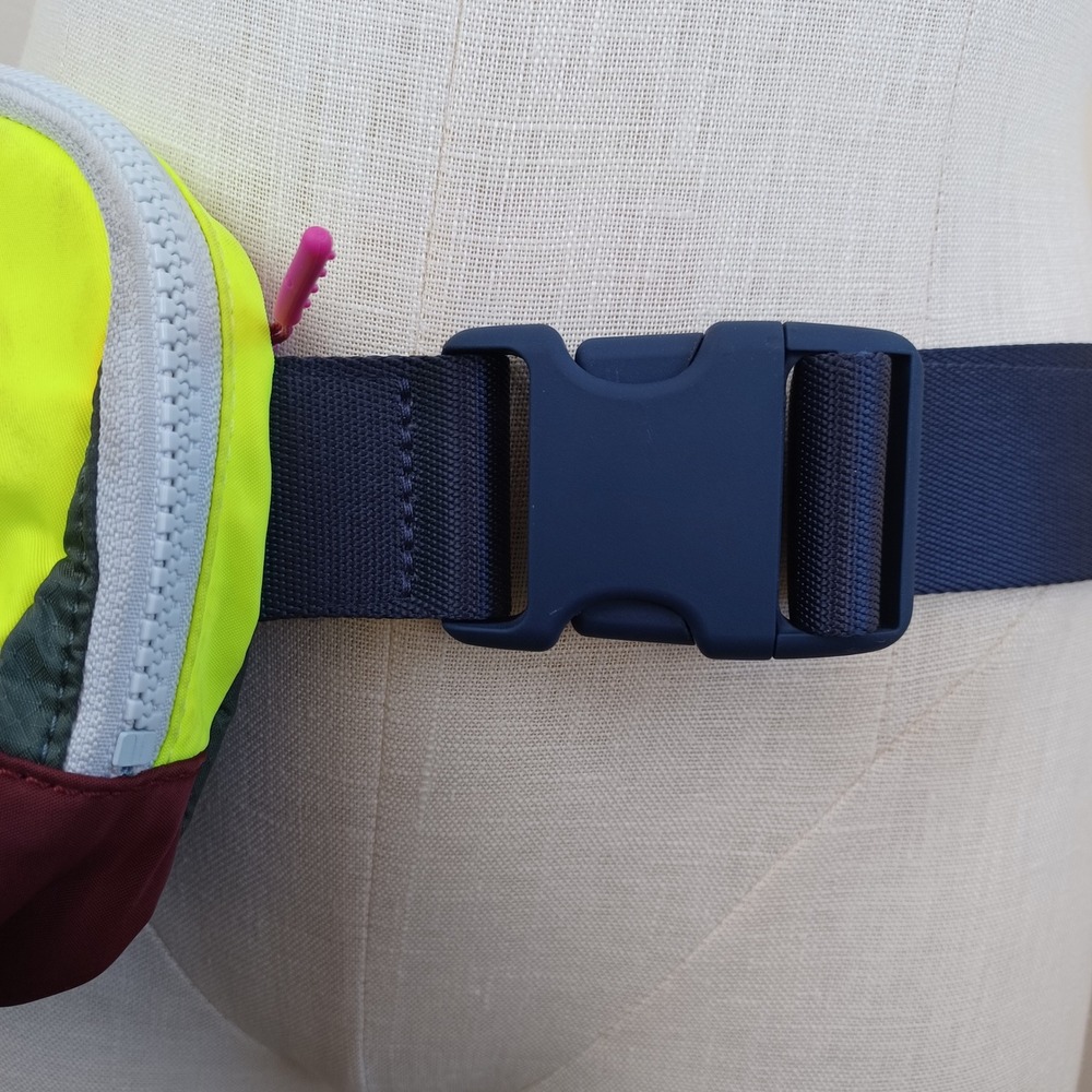 Lululemon Everywhere Belt Bag Neon Yellow Gray Burgundy Nylon Adjustable Strap - Picture 8 of 11
